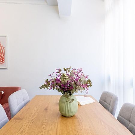 Piso Elegante Y Nuevo De 3 Habitaciones Y 2 Banos Sevilla Eksteriør bilde