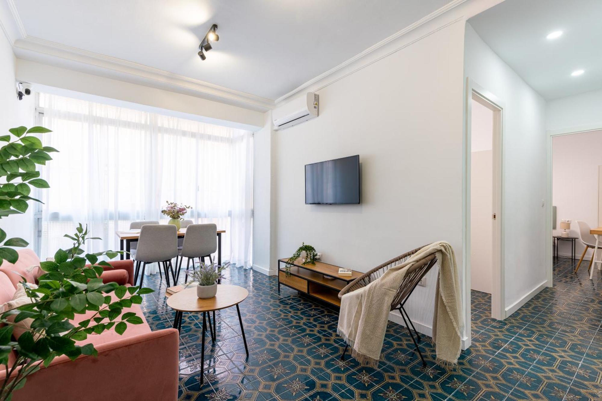 Piso Elegante Y Nuevo De 3 Habitaciones Y 2 Banos Sevilla Eksteriør bilde