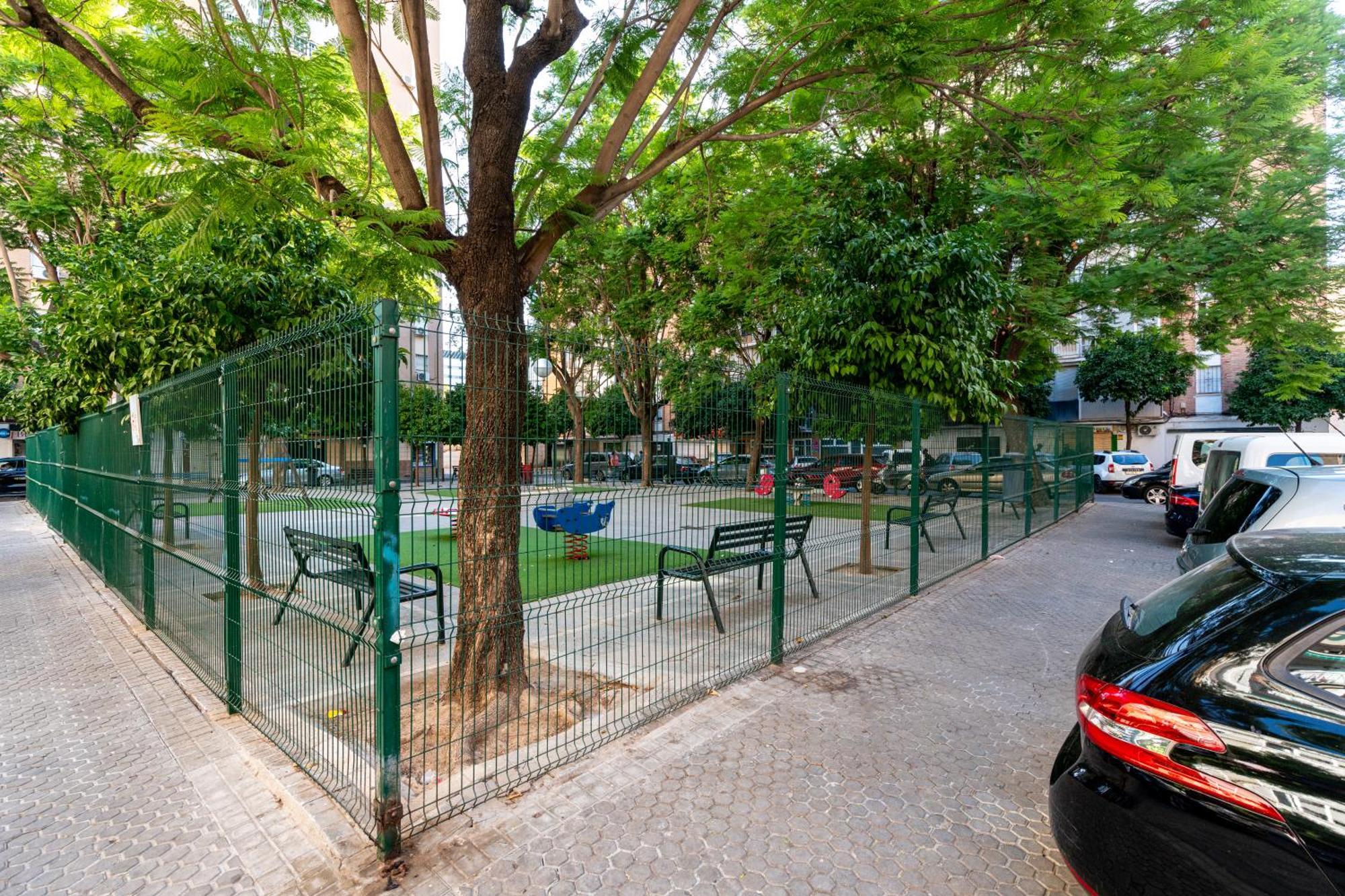 Piso Elegante Y Nuevo De 3 Habitaciones Y 2 Banos Sevilla Eksteriør bilde