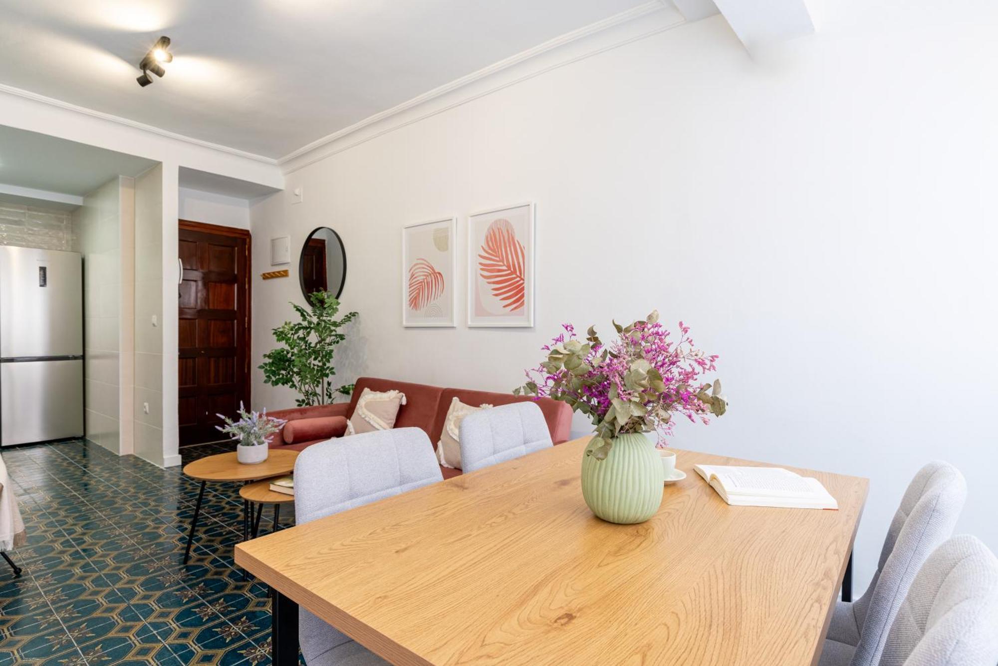 Piso Elegante Y Nuevo De 3 Habitaciones Y 2 Banos Sevilla Eksteriør bilde