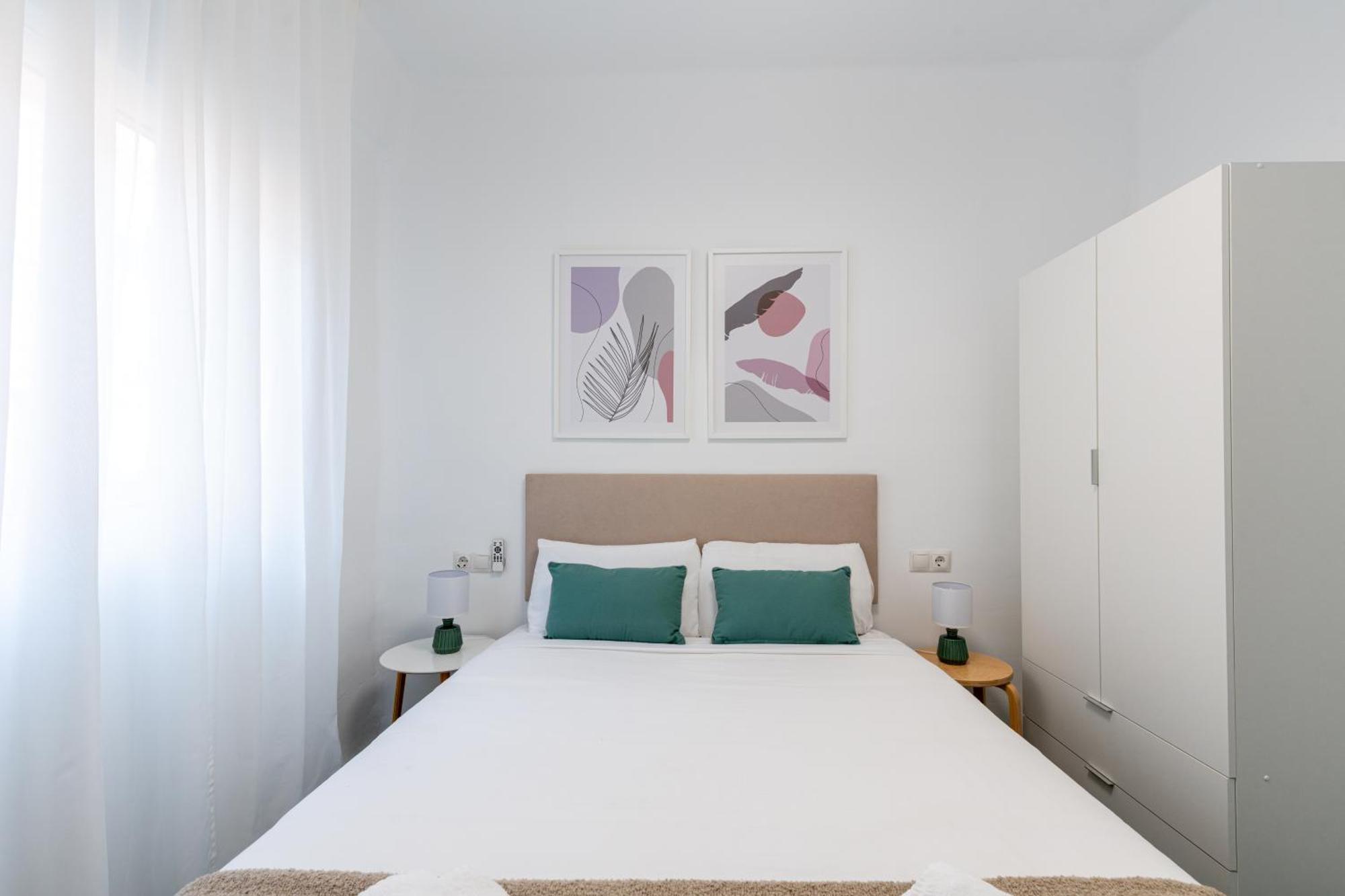 Piso Elegante Y Nuevo De 3 Habitaciones Y 2 Banos Sevilla Eksteriør bilde